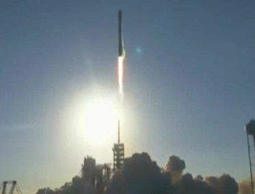 创造历史!SpaceX成功发射并降落&ldquo;二手火箭&rdquo;