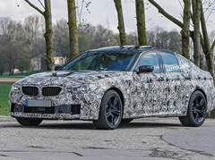 2017新款宝马M5最新谍照曝光 明年问世