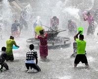 中国驻泰大使馆发布泼水节赴泰游提醒