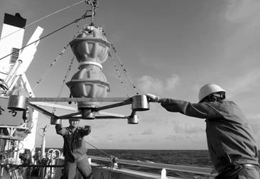 下潜10027米，记录地球心跳