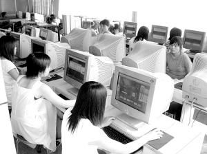 “解放号”进军ＩＴ教育 助力高校培养应用型人才