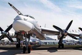 美联航被打乘客损失两颗门牙 或提起诉讼