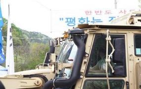 韩国开始全面部署&ldquo;萨德&rdquo; 警方与村民发生冲突