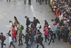 国考三年来最大规模补录今起报名 九成空缺在基层