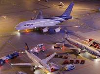 重庆机场再发生无人机扰航 240余个航班起降受影响