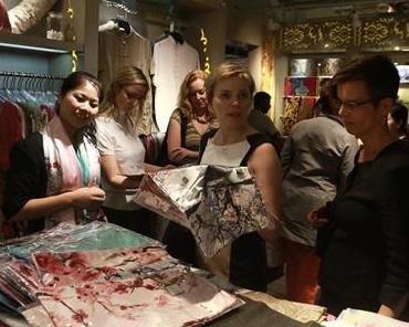 海外人士热捧北京秀水街 联合国副秘书长消费约500元