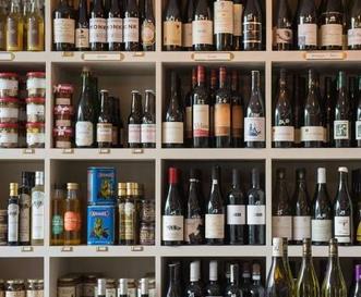 到哪都有争议，让我们来谈谈天然葡萄酒