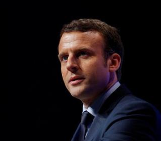 马克龙公布内阁名单：男女各半 集齐左中右派