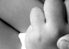 北京首例针扎幼儿案教师获刑 曾用锐器物扎刺7名幼儿