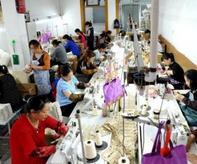 高考生意经:普通抹胸变高考内衣 号称能为考生减压