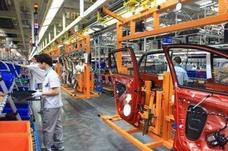 汽车业去产能落重锤 不再批准新燃油车企