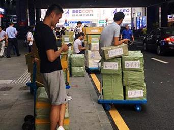 杀死华强北这座山寨王国的，是苹果和阿里巴巴