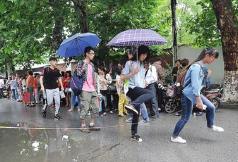 北京7.2万考生今天中考 各考区部署应对极端恶劣天气