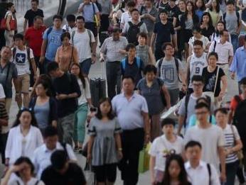 2017铁路暑运今启动 乘火车出行需了解这些变化