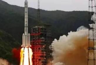 中国首颗高通量通信卫星实践13号投入使用