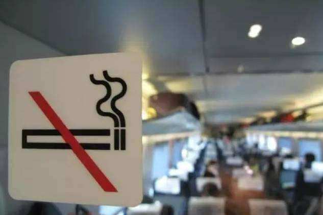 5月1日起在动车上吸烟将被禁乘火车180天