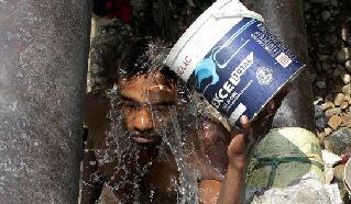 高温来袭，这些国家民众&ldquo;消暑备烤&rdquo;有奇招！