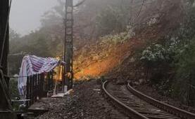 宝成线连续发生山体崩塌灾害影响18趟列车