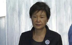 朴槿惠因国有财产流失等罪名再获刑８年