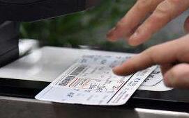 民航机票退改签将实行阶梯费率 补漏洞还要防“李鬼”