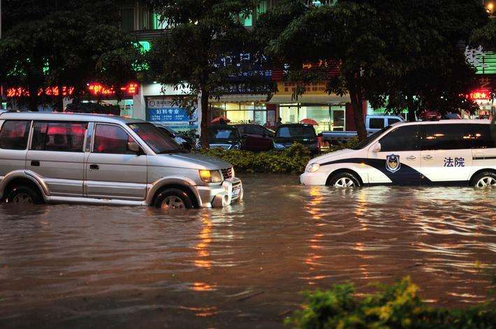 广东移动全力抗击暴雨洪灾保通信畅通