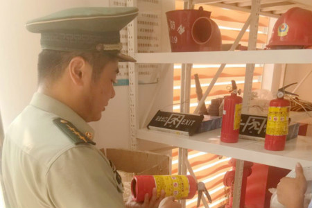 井冈山经开区消防大队联合质监局开展消防产品专项检查