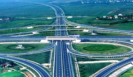 多地公布下半年补短板投资计划 交通投资或达数万亿