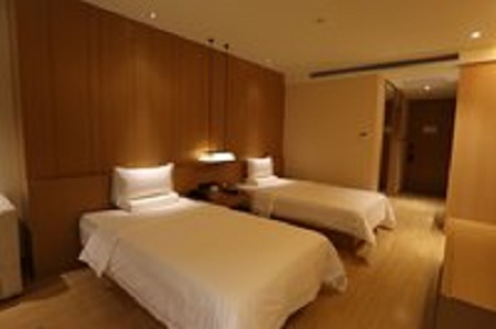 酒店未住房款照扣 专家：“不得取消”涉嫌霸王条款