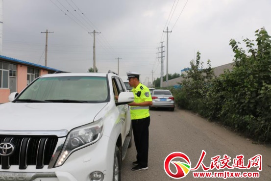 河北滦南县交警大队周宝仁：群众满意我心安