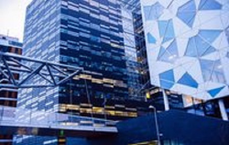 “钱不那么好挣了” 民营企业该怎么办？