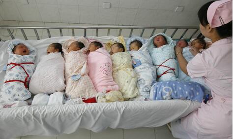 中国人生育旅游火爆加拿大保守党吁取消落地国籍