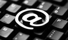 治网购乱象 电子商务法明年1月1日起施行