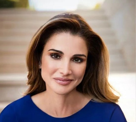 这位王后赞中国科技:望互联网拯救1500万失学儿童