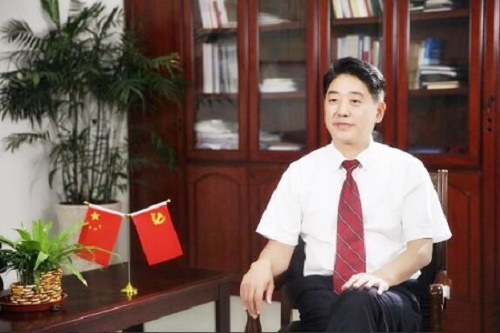 王学习：国企物业别样红 实干作风立新功