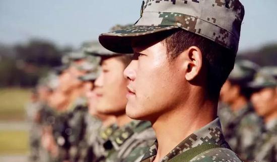 人民日报评“娘炮”风:什么是今天该有的男性气质