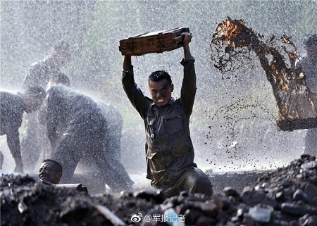 中国国防报头版刊文：中国少年阳刚之气不可消