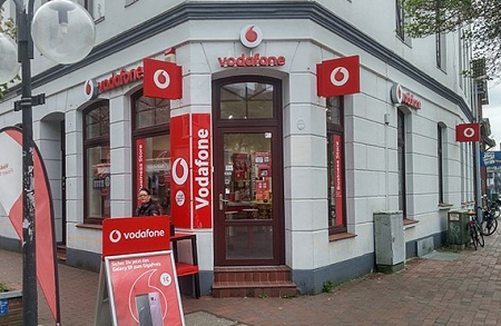 用户设&ldquo;1234&rdquo;密码遭盗刷反遭运营商索赔18万元