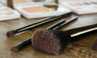 太猖獗！假化妆品竟聘请专家搞“研发”