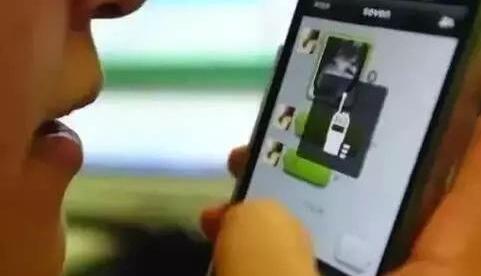 山寨微信出现一键克隆朋友圈等功能连微信都没有