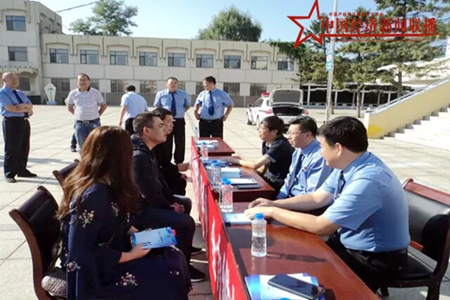 辽河检察机关借民行服务室扩大扫黑除恶宣传广度