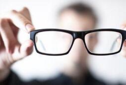 预防“小眼镜” 各校出新招