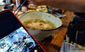 外卖餐厅证照需公示 两项食品新规10月起实施