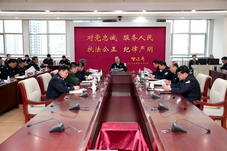 哈市警方开启“冬季护游”模式营造安全稳定消费环境