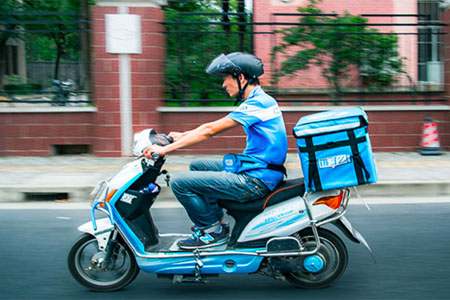 阿里推进新零售：借助饿了么拓展外卖业务