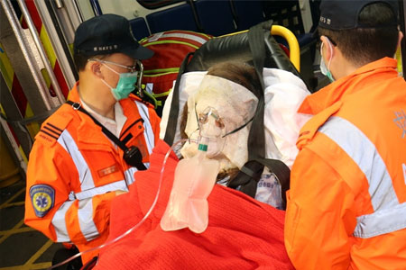 12名学生烧伤 大学宿舍疑因洒面粉庆生致粉尘爆炸