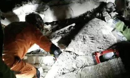 四川叙永山体滑坡已救出10人 其中3人遇难