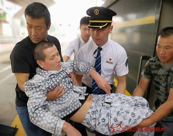 哈客北京车队Z204次车一组：承载服务旅客使命  打造平安温暖归途