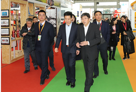 2019哈尔滨进口食博会开幕万余种食品撩开你的味蕾