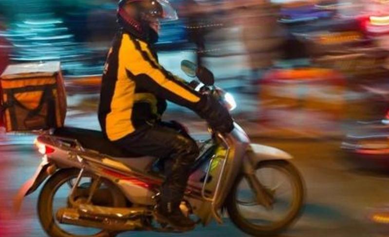 外卖平台上调佣金抽成商家叫苦：外卖送不起了