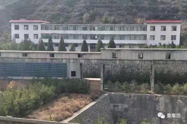 “官员背景”无证煤矿涉嫌洗钱数亿 包工头已四年不敢回家过年